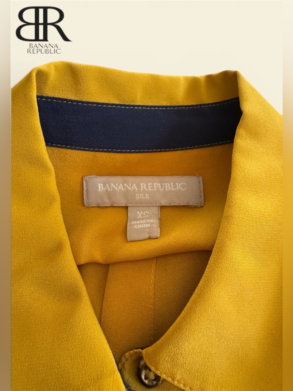 ⬇️Banana Republic Golden/Mustard Yellow 100% Silk Button-Down Long Sleeve Blouse - Picture 3 of 9